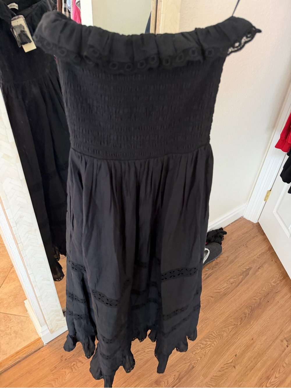 Abercrombie NWT Black Strapless Smocked Midi Dress 100% Cotton - Women - Picture 6 of 8